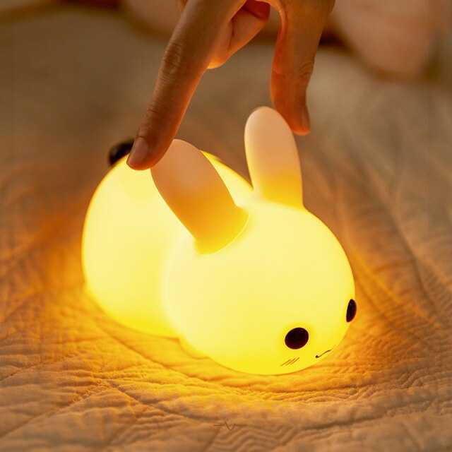 Lampu Tidur LED Sensor Sentuh Silikon Light Model Rabbit Warm White Baterai Isi Ulang Dekorasi Kamar Minimalis