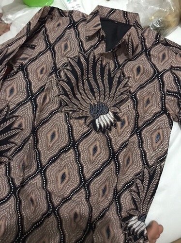 Pari Seiket Batik Pria Lengan Panjang Full Furing Batik Solo