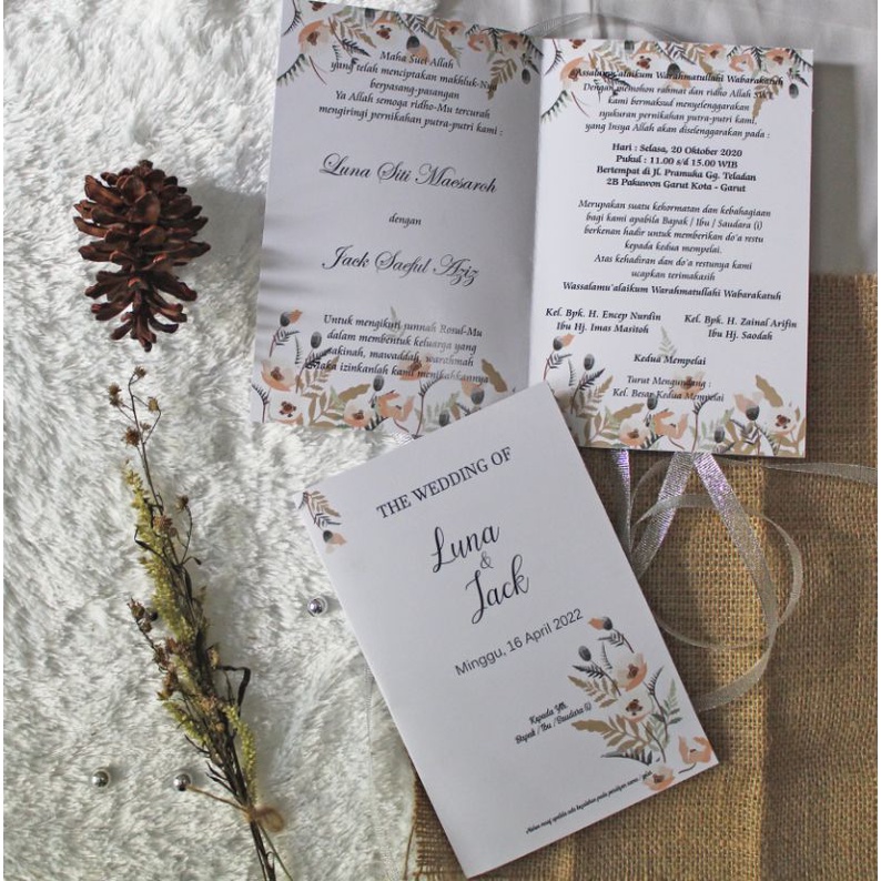 

Undangan rustic, mewah, elegam, kekinian A08