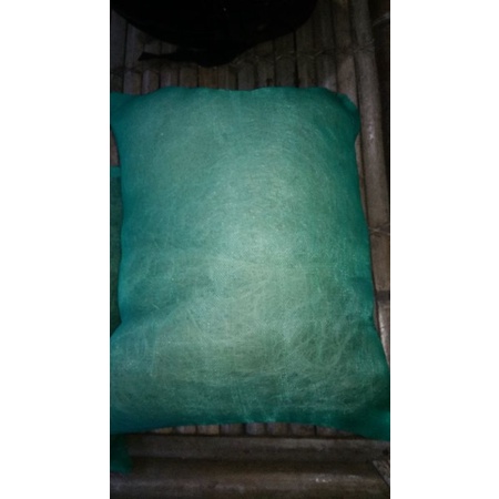 jaring bekas nelayan untuk media filter kolam ikan koi pakai waring 25×30 cm
