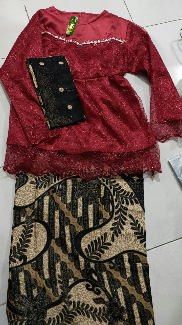 Batik Couple Kebaya Set Salsabila Series Tunangan Lamaran Wisuda Kondangan Kekinian 2021