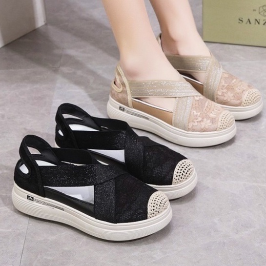 Sepatu Wedges Stella Wanita Bertali X GO016