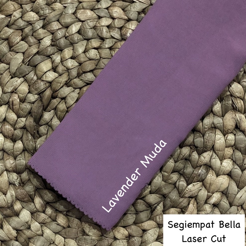 Hijab Bella Square Laser cut / Segiempat Bella-Lavender Muda