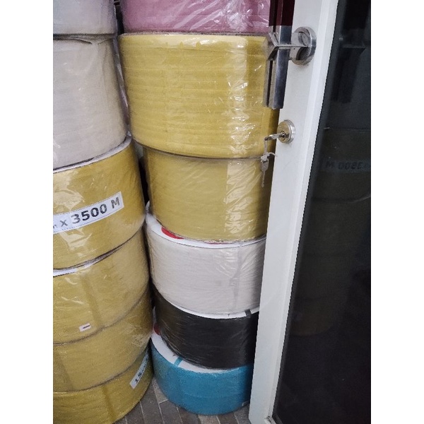 pita sendaren tipis/ tali peti