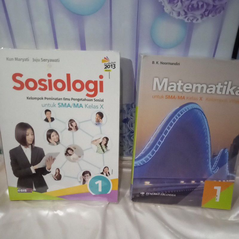 

BUKU PAKET SOSIOLOGI DAN MATEMATIKA UNTUK SMA KELAS 10 @ HARGA PER 1 PC