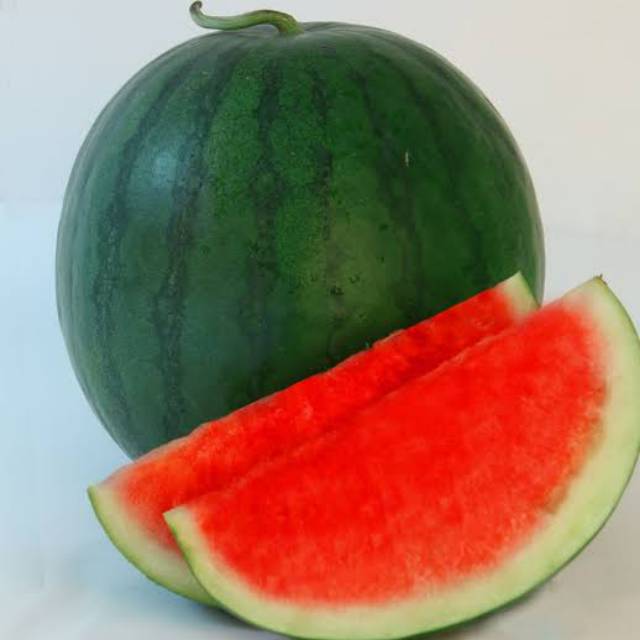 

Buah Semangka merah tanpa biji 4-5 kg