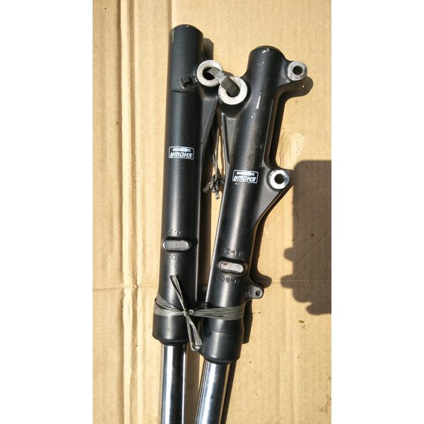 shockbreaker depan vario 125 new sok depan vario 125 new shock depan set vario 125 new led L R vario