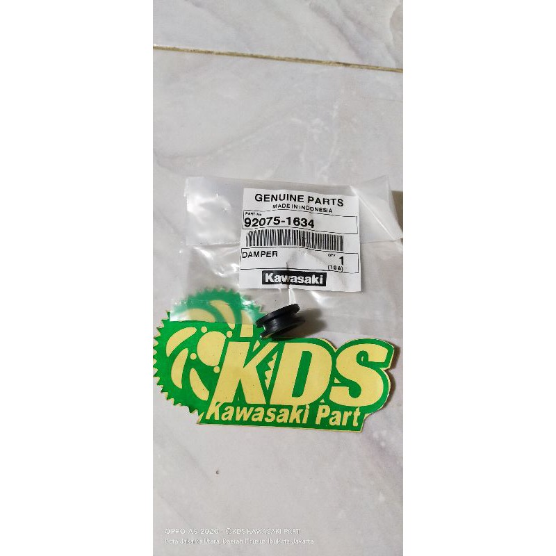 karet damper sayap luar bawah motor Kawasaki Kaze r Blitz ZX 130