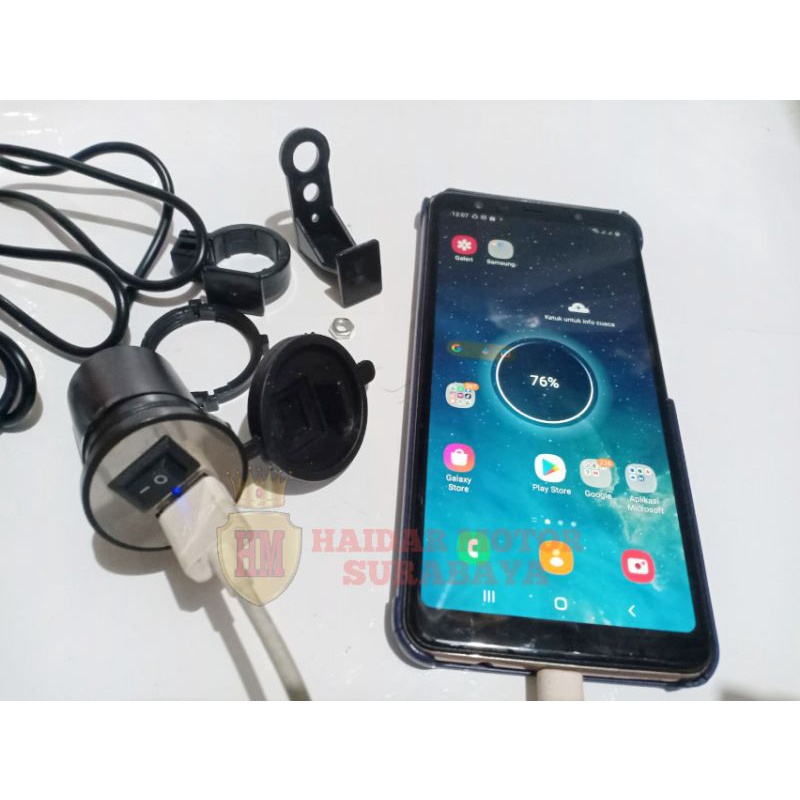 Charger Hp motor Charger handphone waterproff Phone Charger Cas hp motor aki