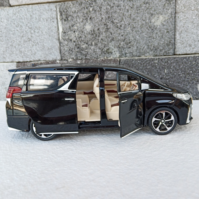 LEXUS LM300h Parfume Pewangi Pengharum Mobil Parfum Pajangan Miniatur Diecast Mobil