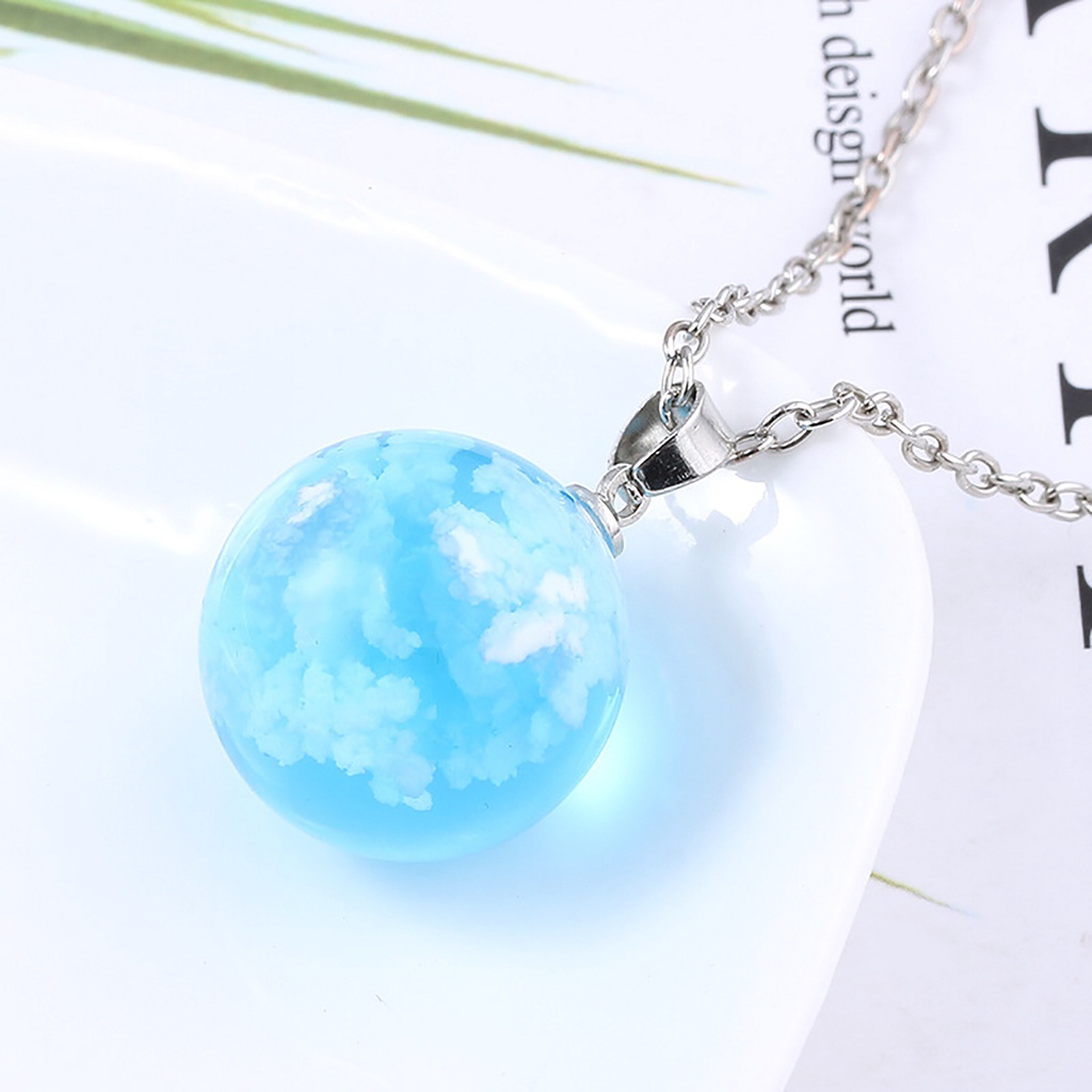 Hu Hu Hu Hu Hu Alat Bantu Pasang Kacamata♡ Kalung Rantai Dengan Liontin Bentuk Bulat / Bulan / Langit Biru / Awan / Elang Untuk Wanita