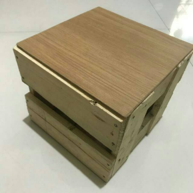 

Packing kayu