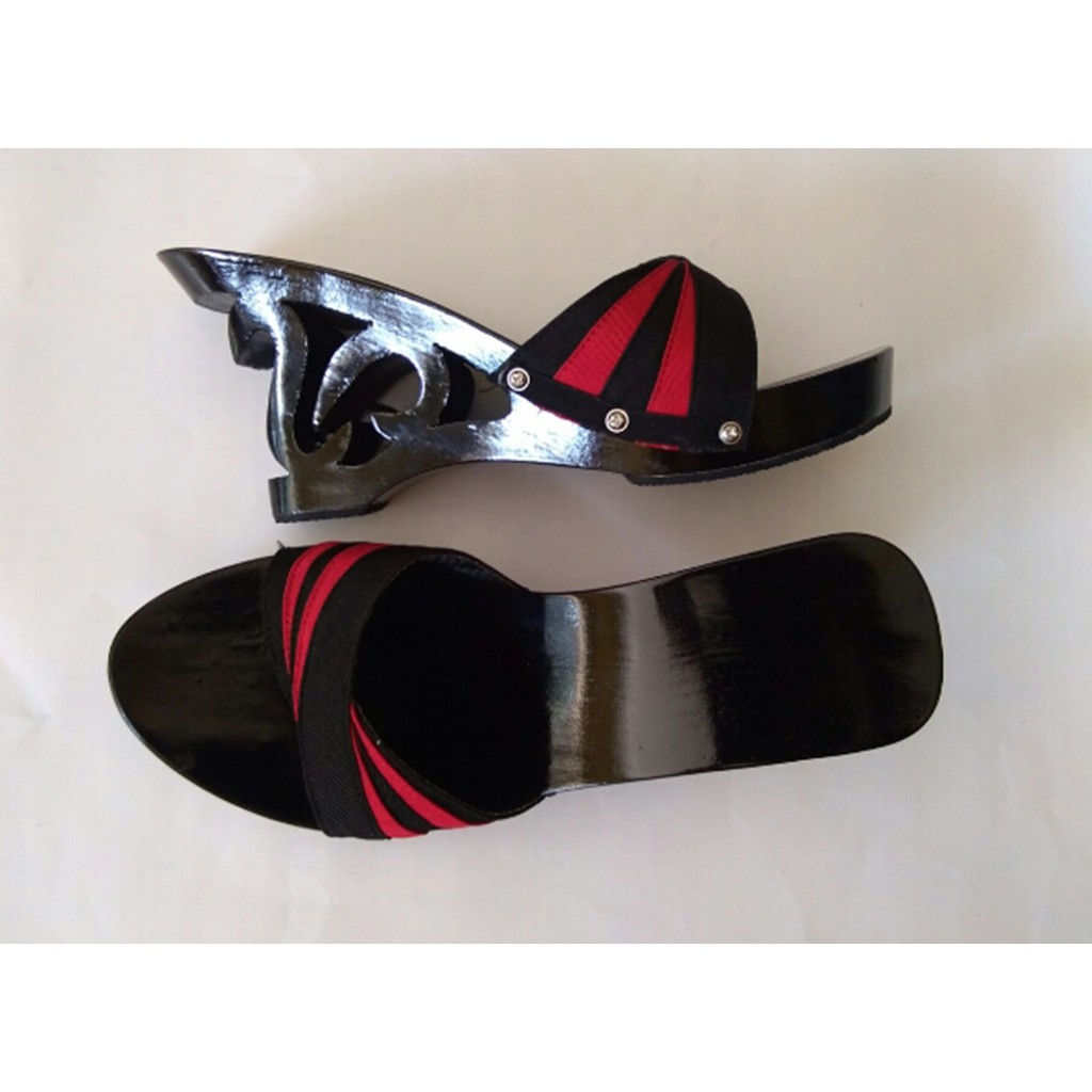 KELOM GEULIS MODERN CORAK PELANGI CANTIK SANDAL WANITA KAYU HAK 8 CM MURAH AK057