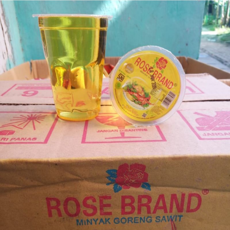 Minyak Goreng Rosebrand Gelas 1 dus isi 48 gelas uk 220ml