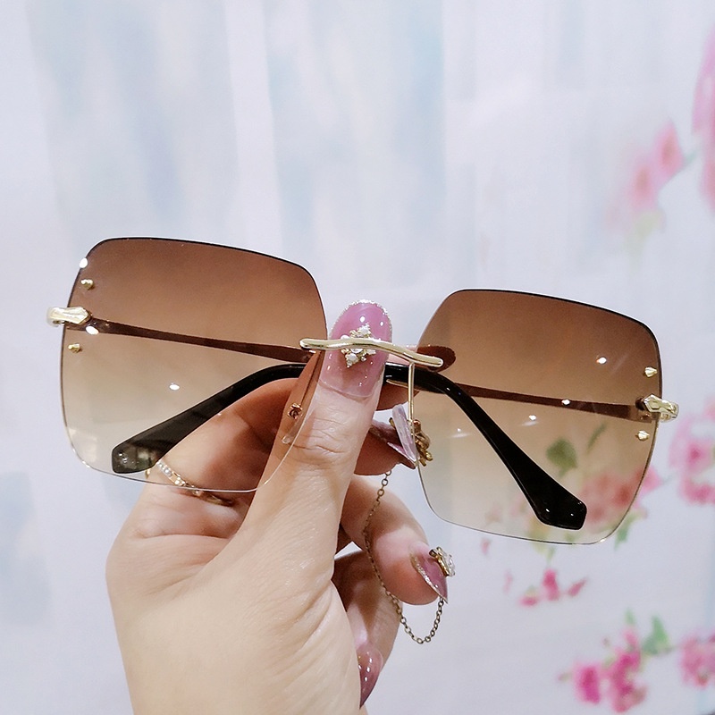 New 2023 - Kacamata Gaya Kotak Retro Nagita - Kacamata Fashion Simple Kekinian-Brown