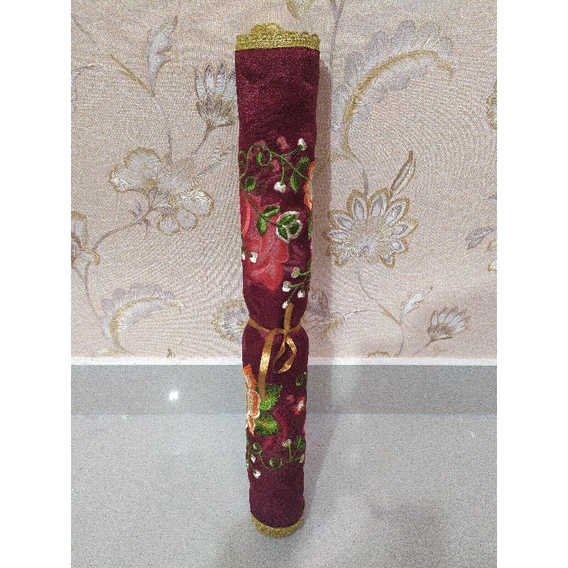 Selendang koto gadang-Maroon