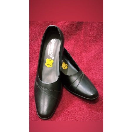 sepatu pansus wanita osvaldo / sepatu kerja / sepatu kantor / sepatu kuliah