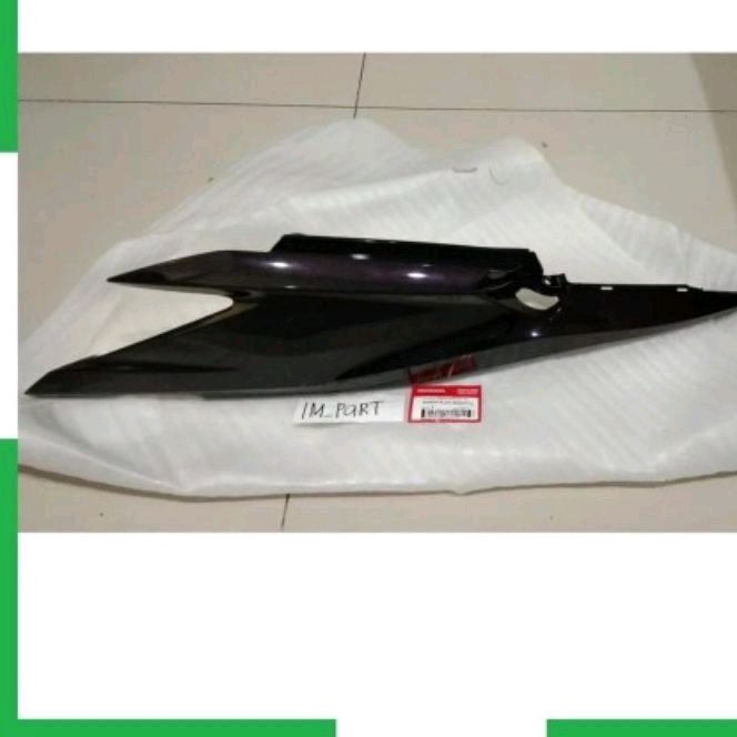 cover body kiri violet vario 125 old / cover l body vario 125 / 83600-KZR-600POV