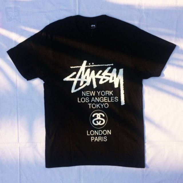 Stussy world tour tee 100% original