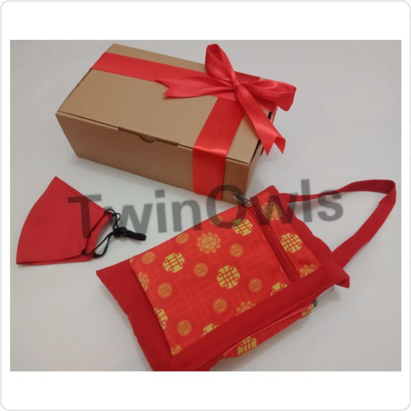 hampers imlek pouch tissue 4 in 1 edisi Imlek / hygiene kit new normal + masker