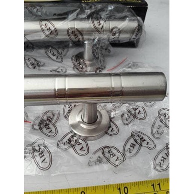 Handel Pintu Kupu Tarung Stainless.