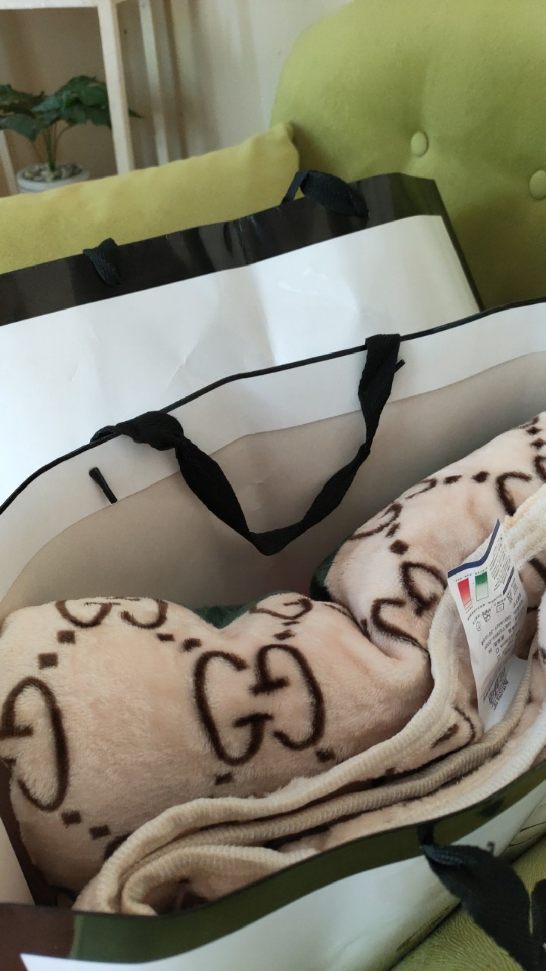 Selimut Blanket Tebal Bulu Halus Super Lembut 160 X 200 List Motif Dewasa Impor +box