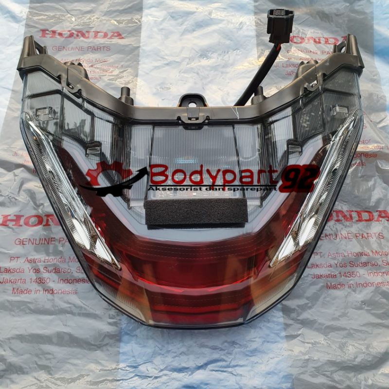 33700-K1Z-N21 Stop Lamp Lampu Belakang PCX 160