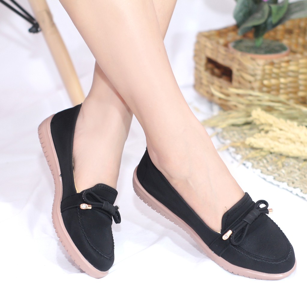 Milicca Sepatu Wanita Flat &amp; Ballerina Bivali