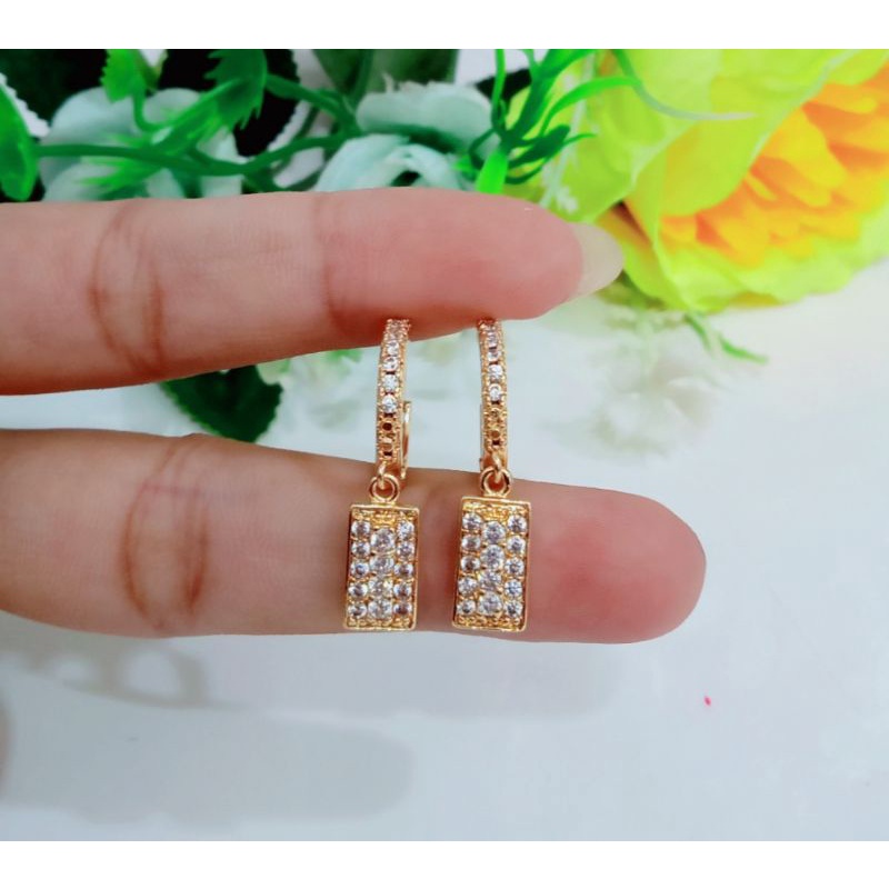 Promo,,,, Anting titanium perhiasan wanita dewasa Dan remaja lapis emas 22 K anti karat motif pilihan