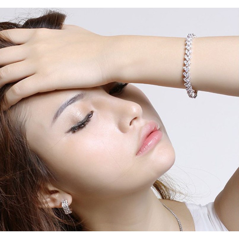 Gelang Perempuan DIAMOND KRISTAL Berlian Korea Style Fashion Women Bracelet Elegan