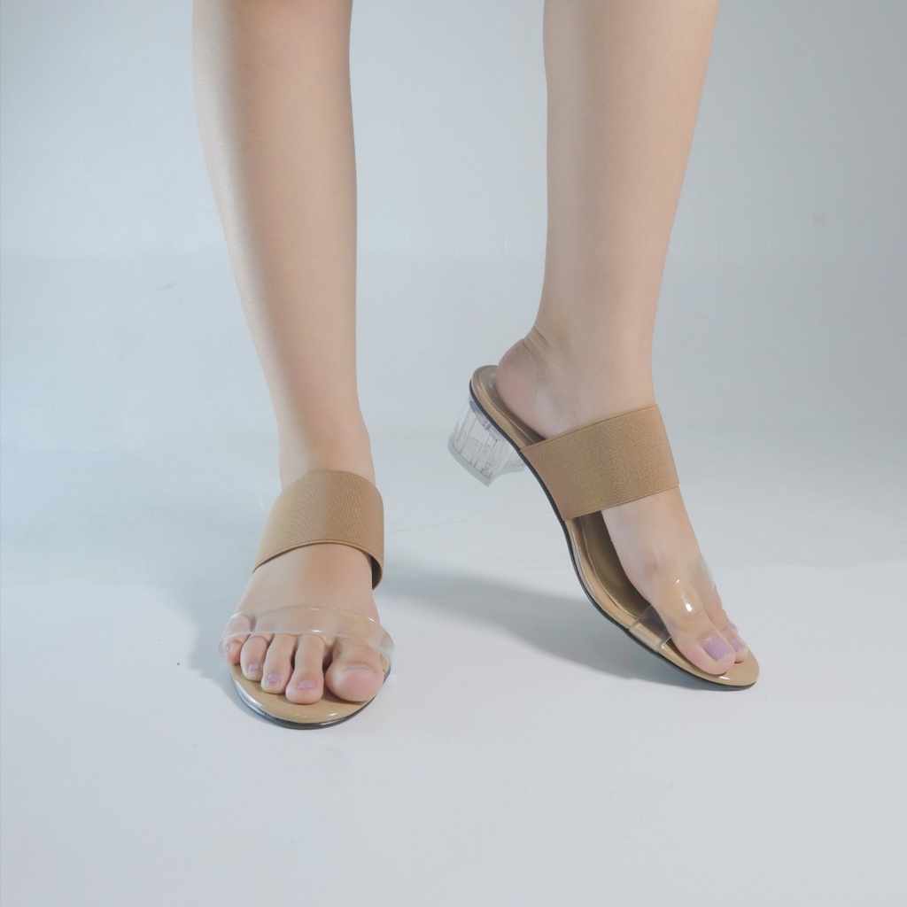 Sandal Wanita Ukuran Besar Jumbo Heels moka Hak Kaca ZGX-718 Sendal Heel Big Size 41-45