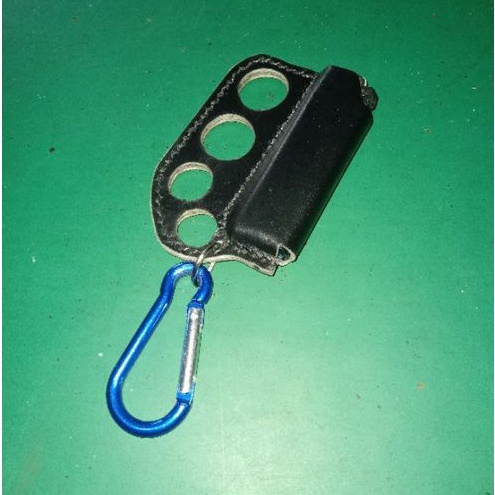 Jual Gantungan Cover Korek Gas Kulit Asli Model Keling Carabiner Wadah