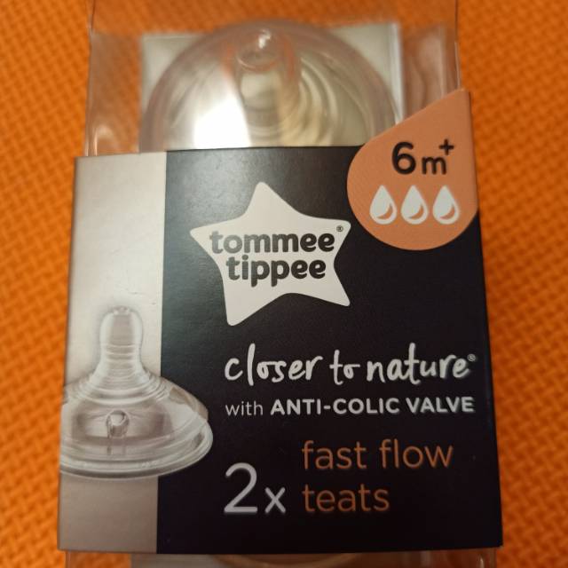 Dot TOMMEE TIPPEE closer to nature nipple 6 m+