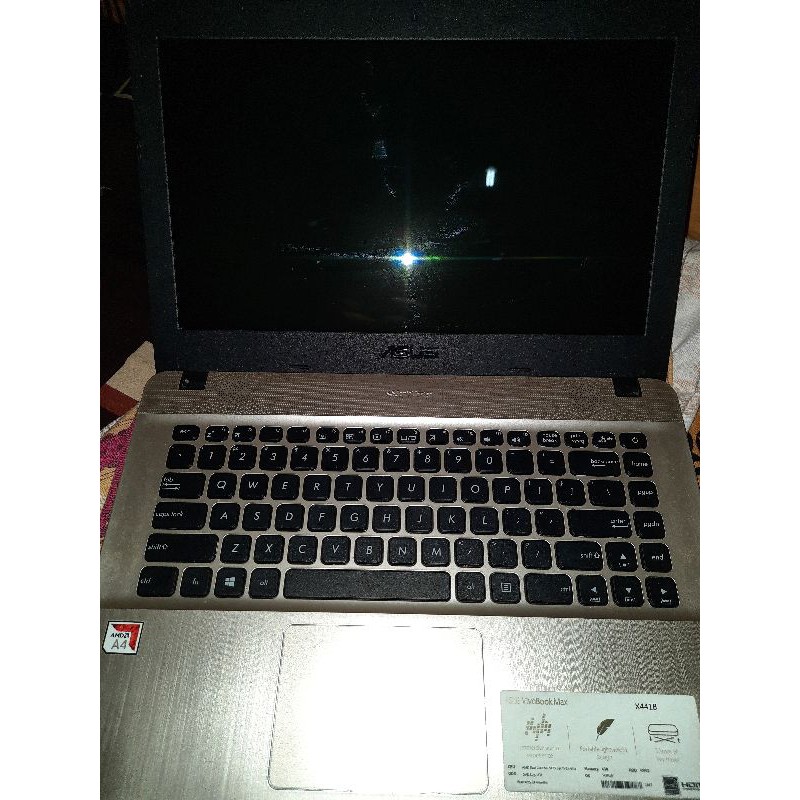 Laptop Asus X441B SECOND. baca deskripsi