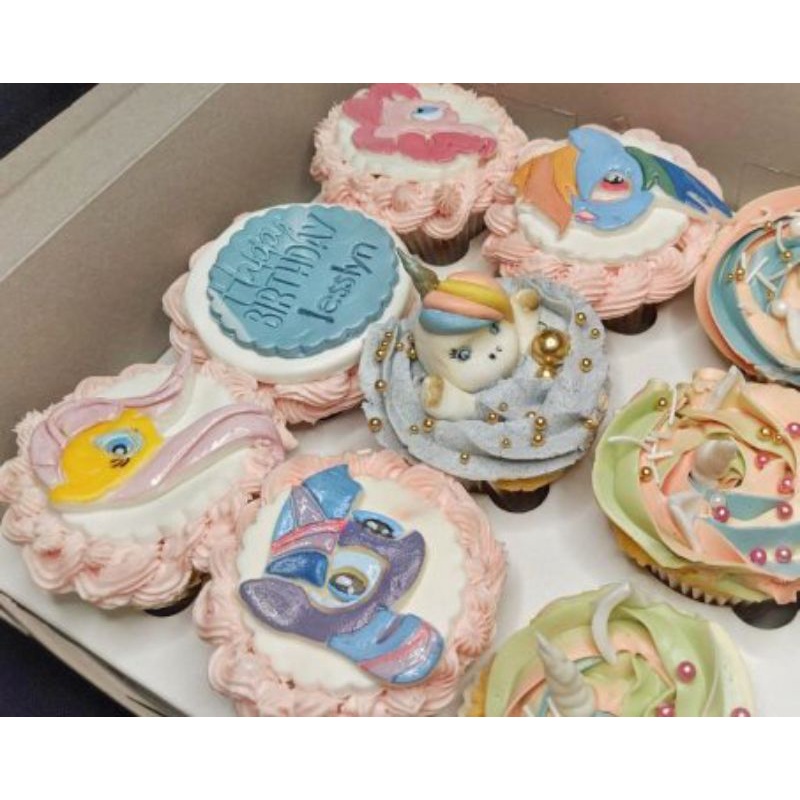 

Cupcakes Custom Bandung - The little Pony /Unicorn