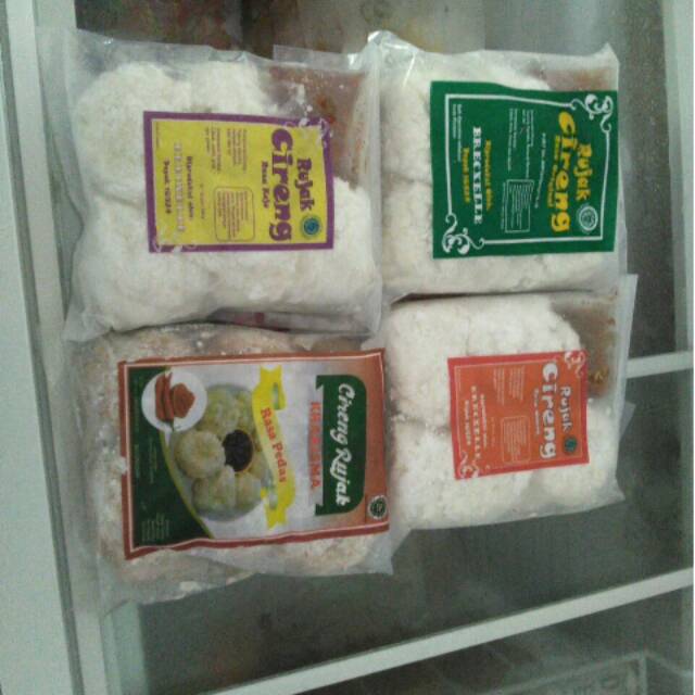 

Rujak Cireng Merk Brecxelle di jombang