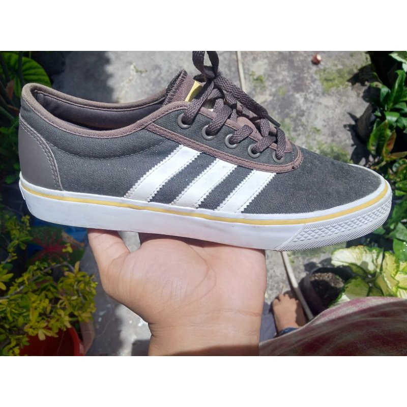 Adidas adiease