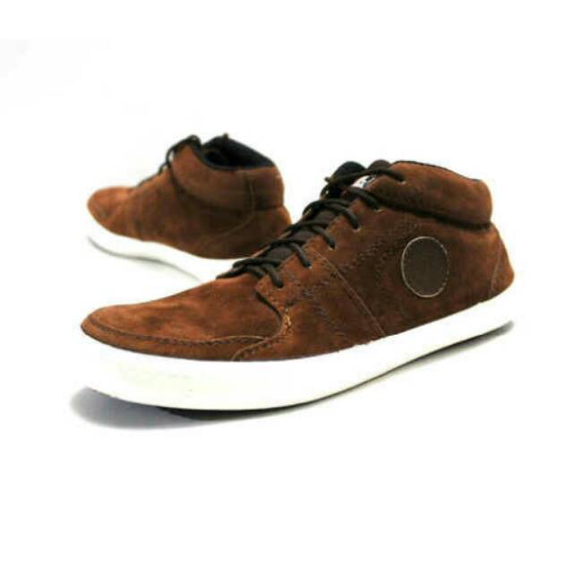 Sepatu black master neymar