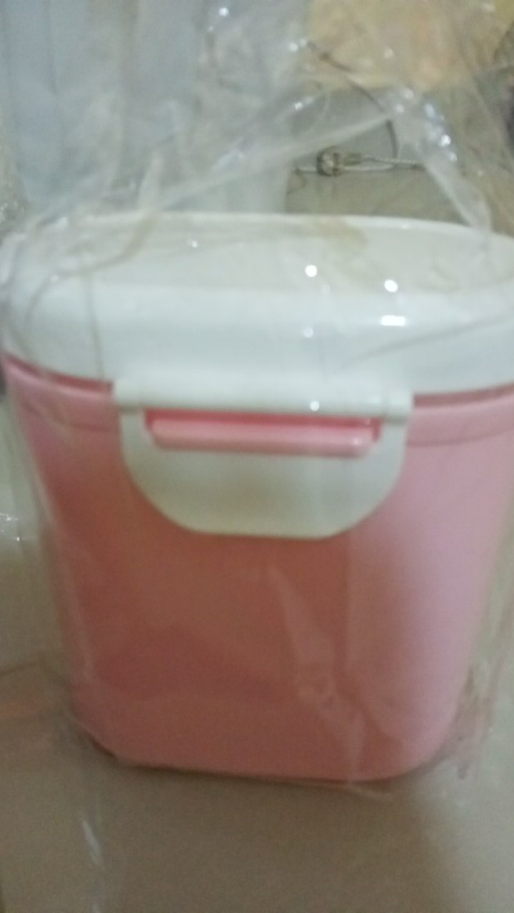 Kotak Toples Tempat Susu Baby