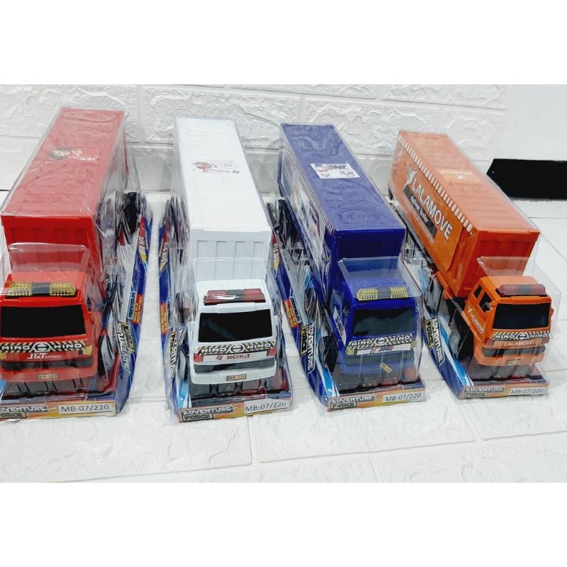 mainan mobil truk container FRICTION MB 220