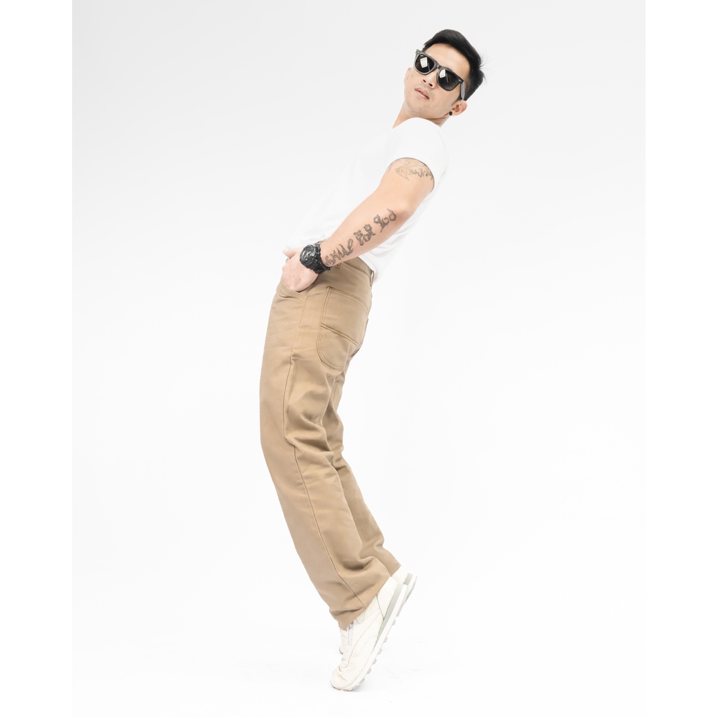 Gizmo Celana Chino Reguler Forthright Mocca Loose Pants