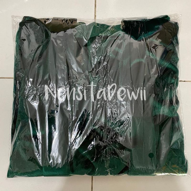 Kebaya Bludru Kartini / Kebaya Hijab Leher V (Bahan Tebal)-Hijau Botol