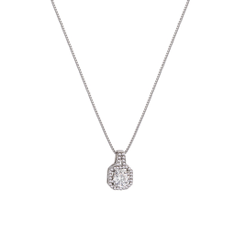 Kalung Liontin Bahan Titanium steel Bentuk Persegi Hias Zircon