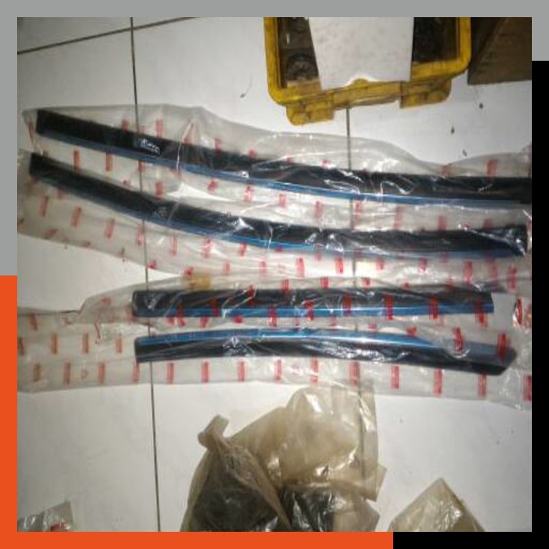 Promo List Karet Body / Moulding Body Isuzu Panther Grand Touring Original