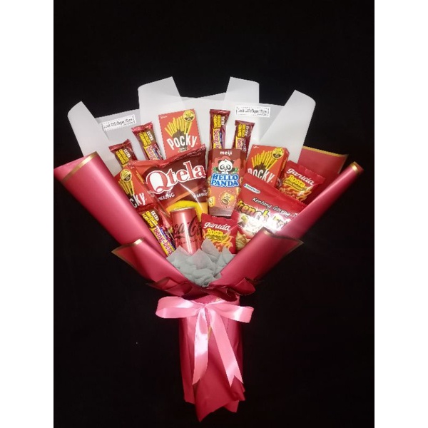 

BUKET SNACK Bekasi | Hadiah wisuda / Hadiah ultah / Hadiah anniversary