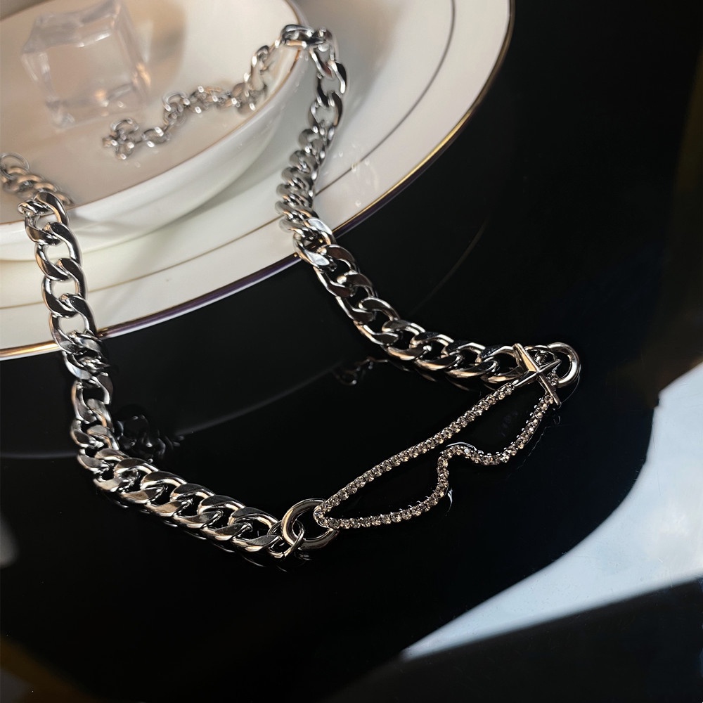 Kalung Rantai Choker Bentuk Kacamata Hitam Aksen Berlian Gaya Hip hop Untuk Pria Dan Wanita