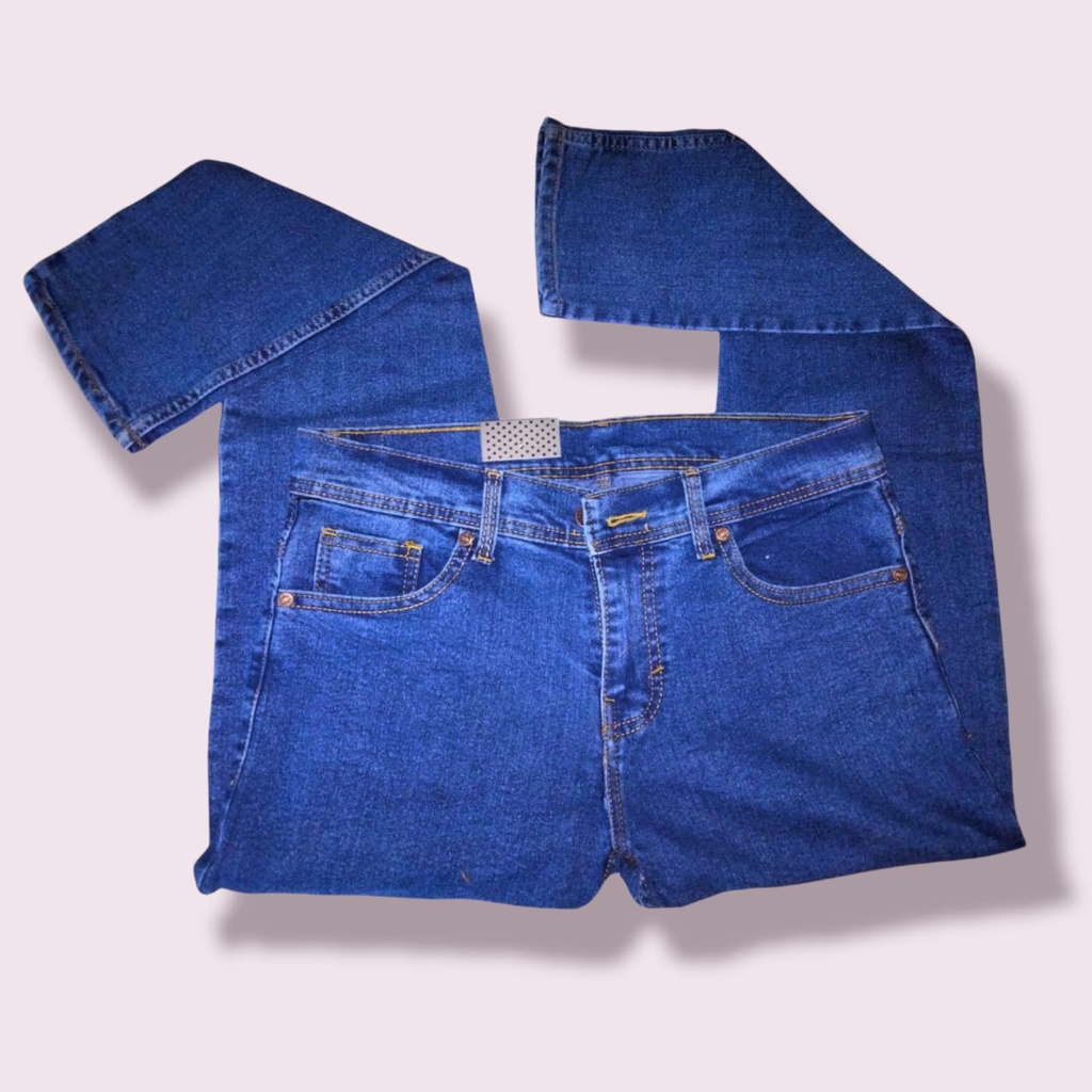 Celana jeans pria biru cerah /  Celana slimfit pria / Celana panjang cowo / Celana jeans terbaru