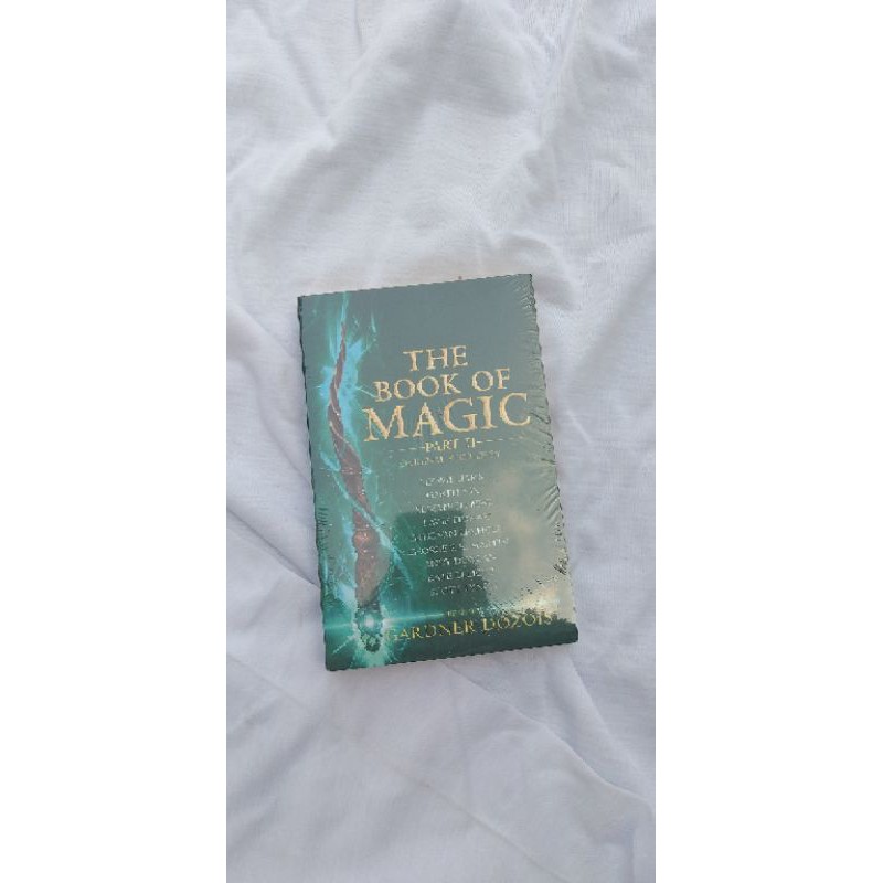 novel import paperback Book of Magic 2 George RR Martin game of Thrones Scott Lynch anthology