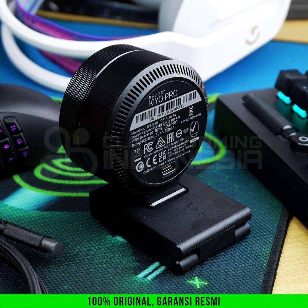 Razer Kiyo Pro USB Camera - 1080P 60FPS HDR Wide Angle Lens Webcam