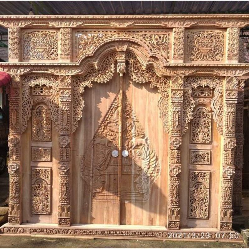 Pintu Gebyok 3 Meter Wayang Terlariss